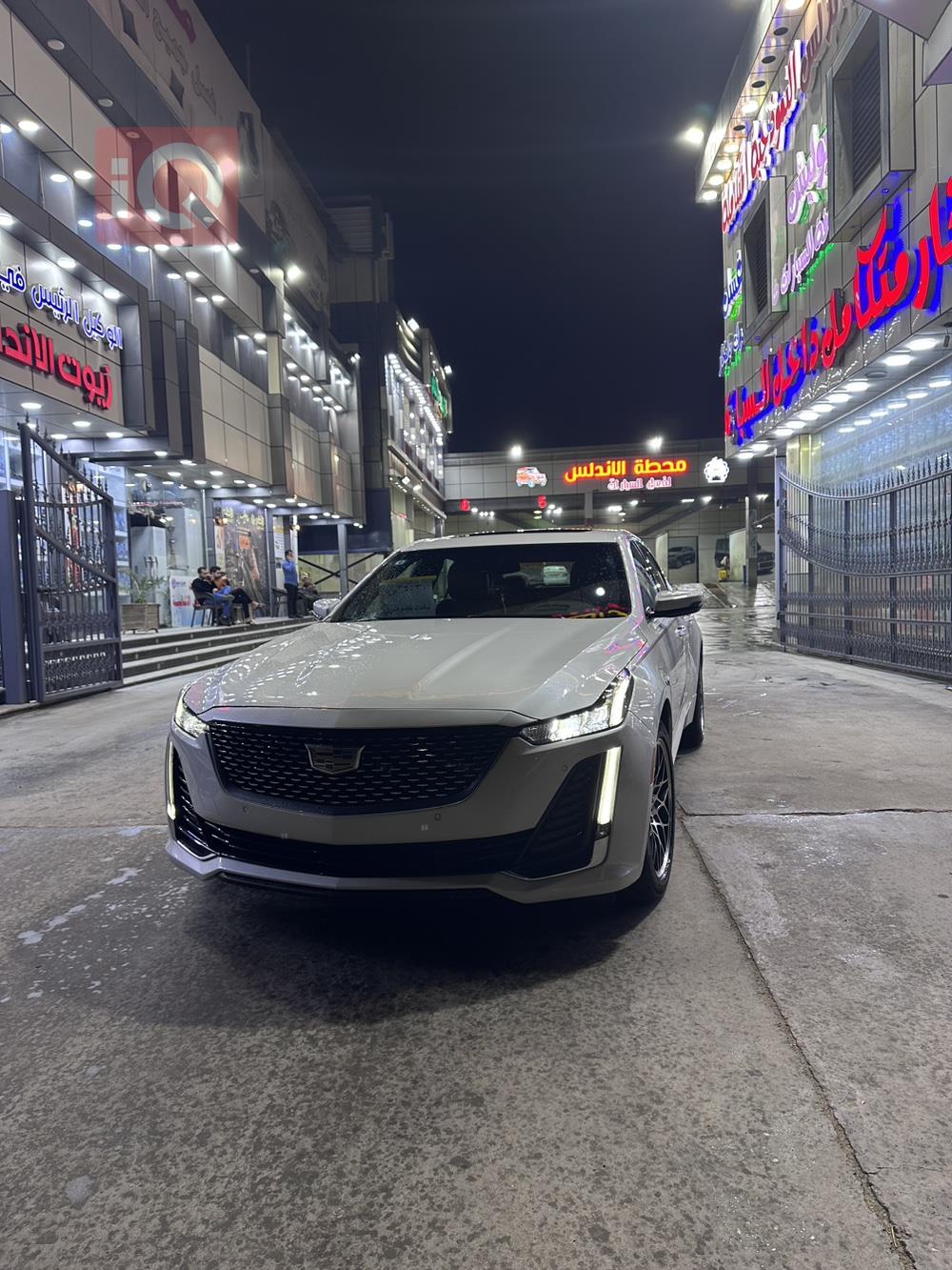 کادیلاک CT5